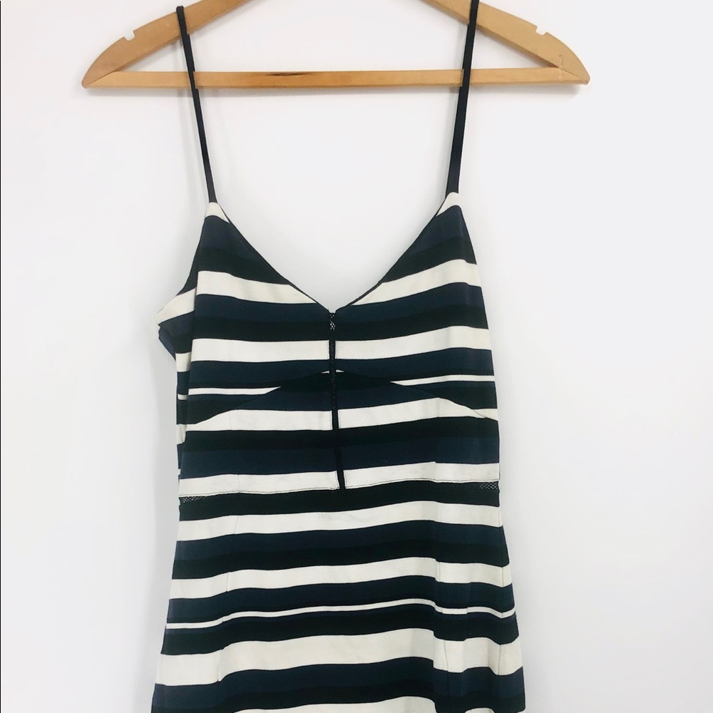 ✨French Connection Striped Spaghetti Strap Dress - Picture 2 of 8